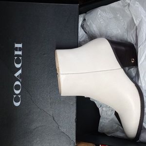 Pair of pacey leather bootie chalk color boots size 9 womens boots